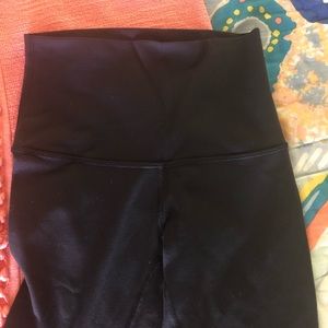 Lululemon high times dark purple size 4